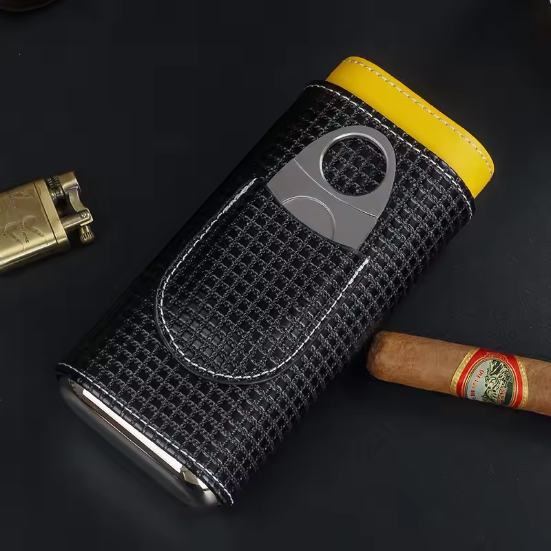 Portable Leather Cigar Humidor - Cigar Cutter Set 评论和价格